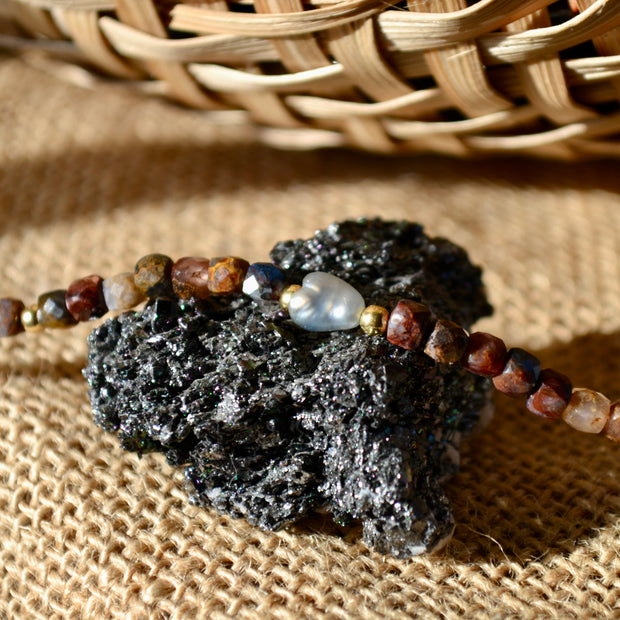 CASSANDRE — Bracelet pietersite &  keshi de Tahiti