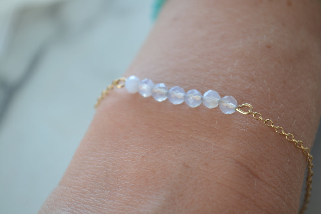 TALISMAN NERIDA — Calcédoine bleue