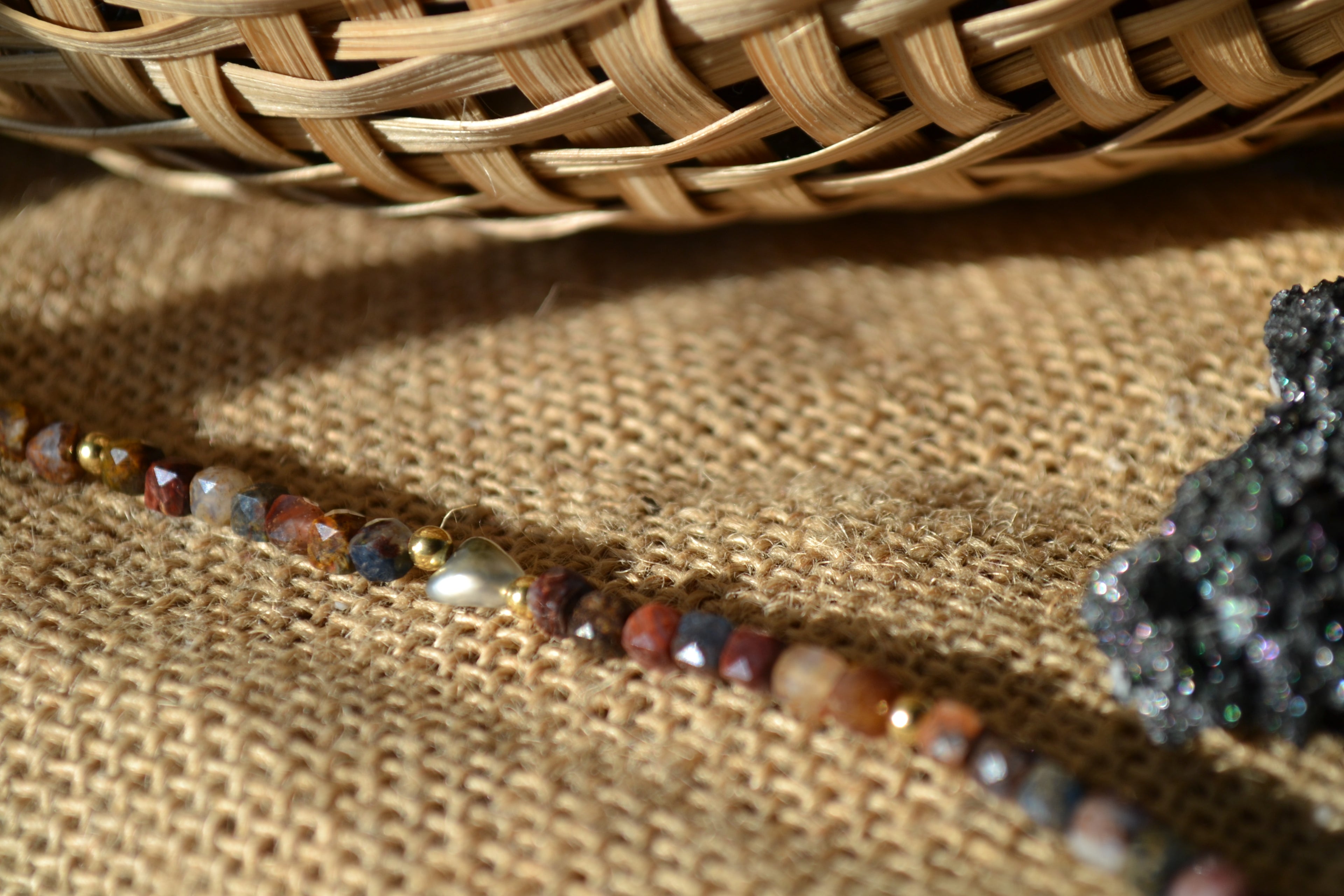 TALISMAN THALYA — Pietersite 4 mm