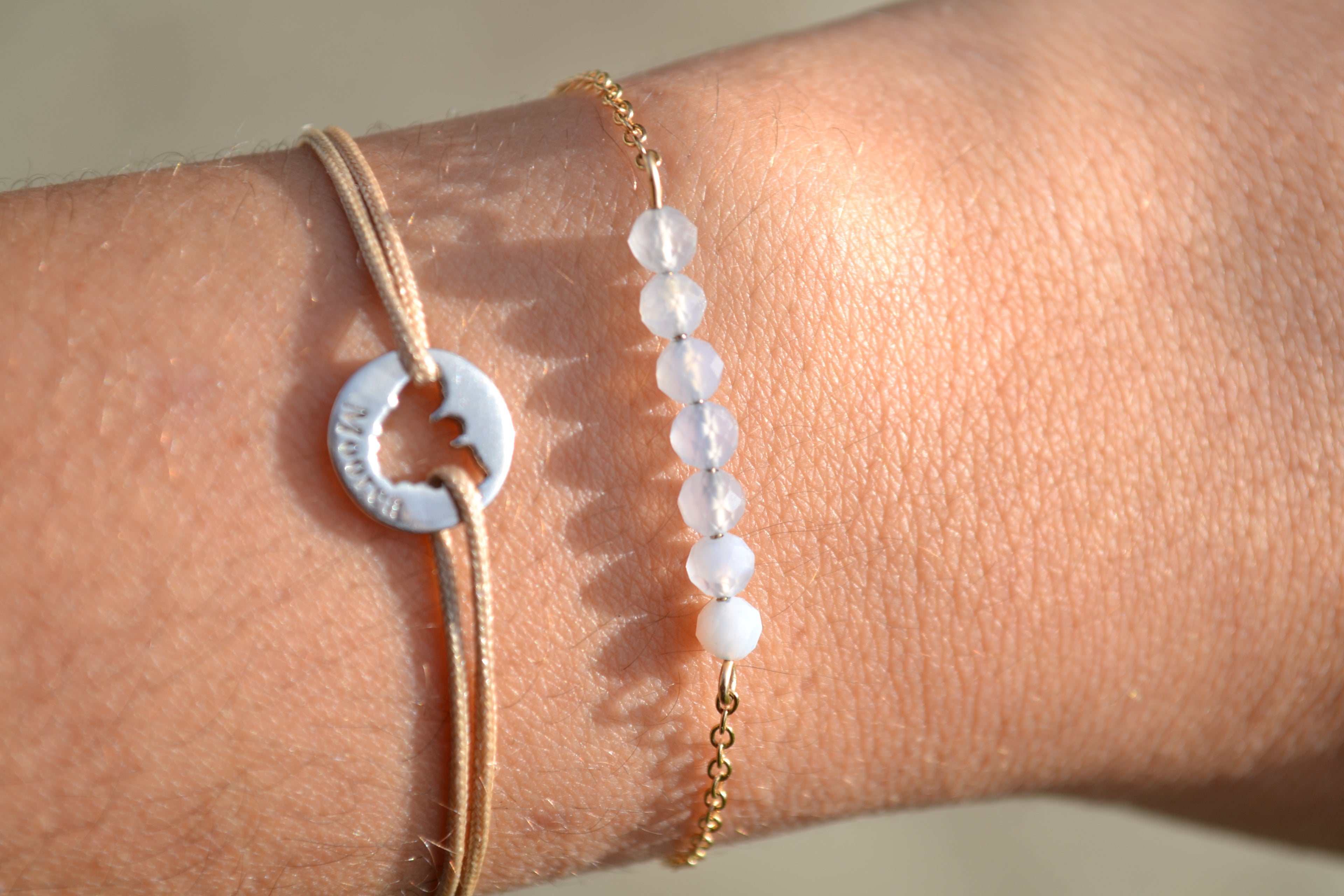 TALISMAN NERIDA — Calcédoine bleue