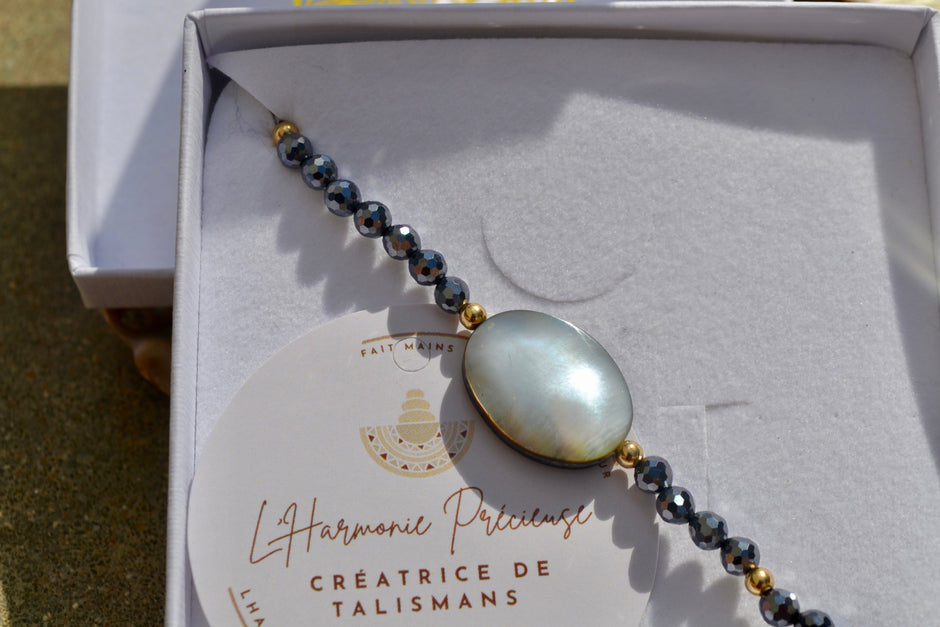 SÉLÉNÉ — Bracelet nacre de Tahiti & terahertz