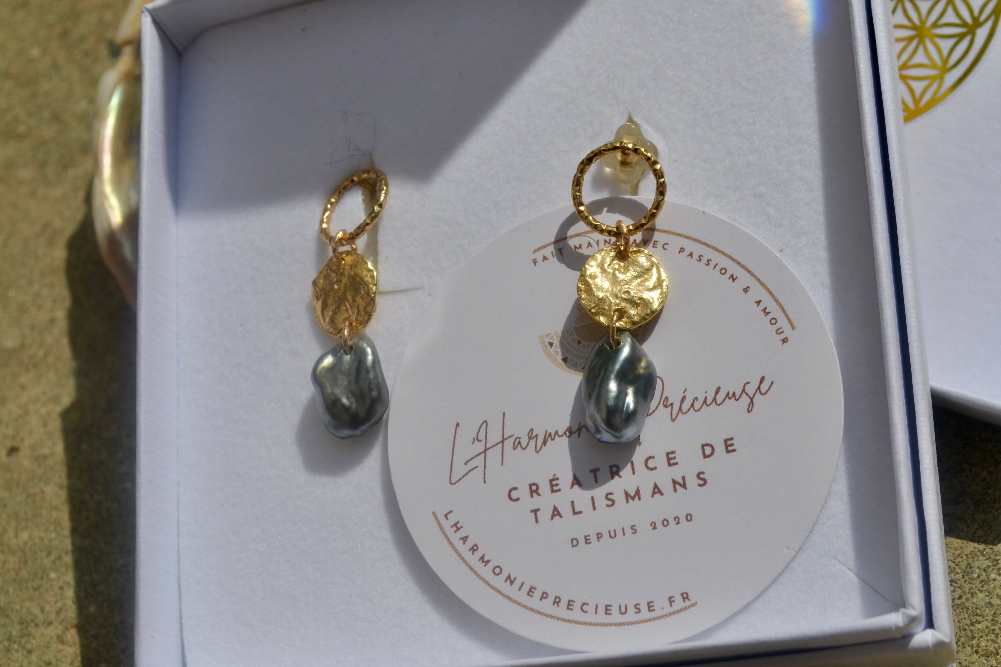 MOKOREA — Boucles d'oreilles keshi de Tahiti & plaqué or 18k (base argent 925)