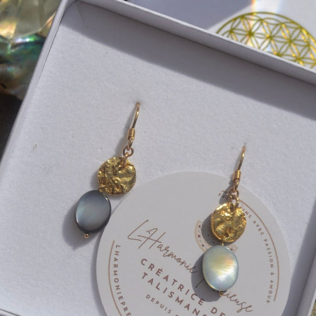 LÉDA — Boucles d'oreilles nacre de Tahiti &  plaqué or 18k